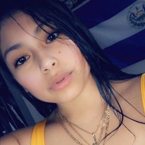 Meet your Posher, Ingrid